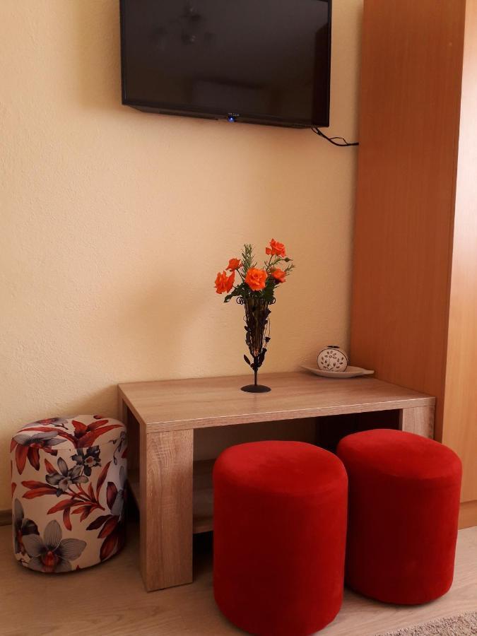 Apartmani Sara Trebinje Exterior foto